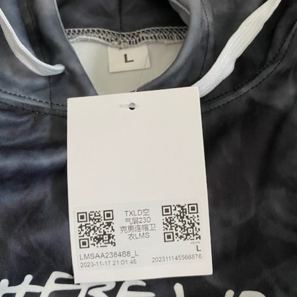 Friends Hoodie Men's Size Large - Tribute to Matthew Perry - Picture 5 of 10